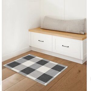 Brand new ruggable rug cover